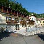 Al Dos - Breakfast & Private Hotel 3*