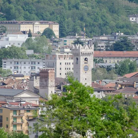 فندق Hotel Garni San Giorgio ترينتو